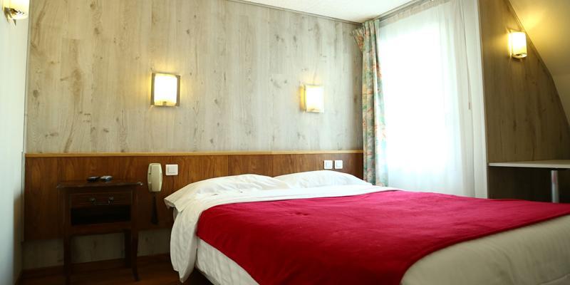 Hotel Restaurant Maison Blanche Rungis Εξωτερικό φωτογραφία