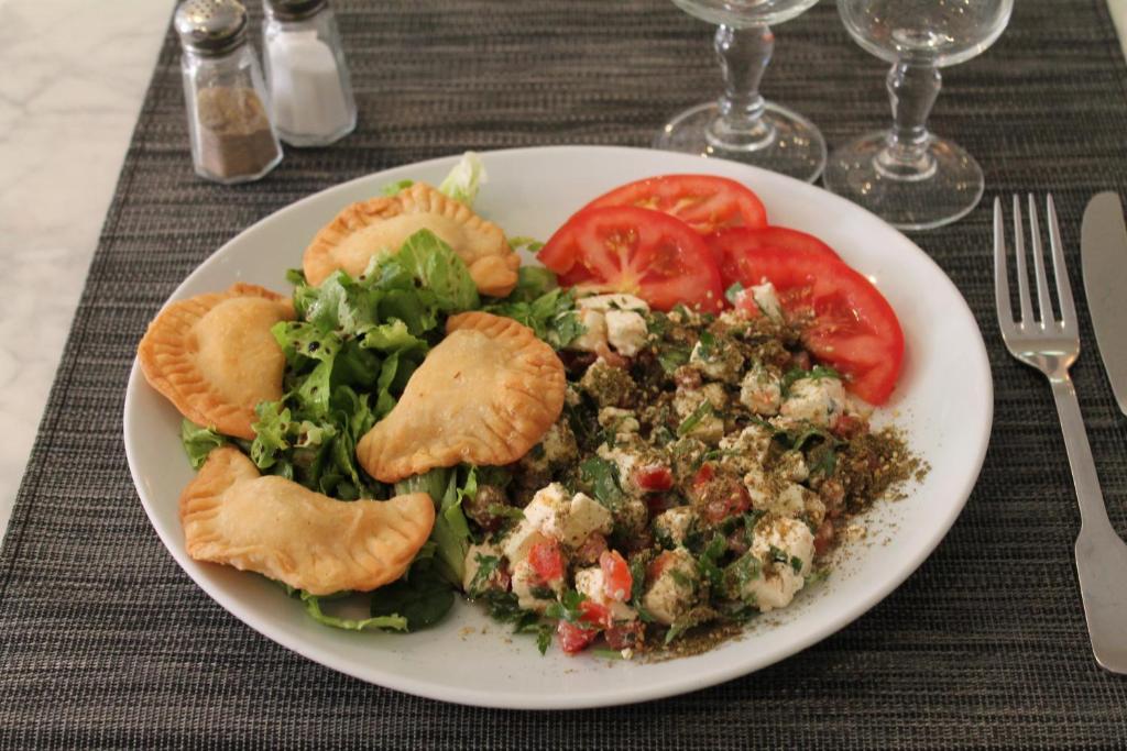 Hotel Restaurant Maison Blanche Rungis Εξωτερικό φωτογραφία