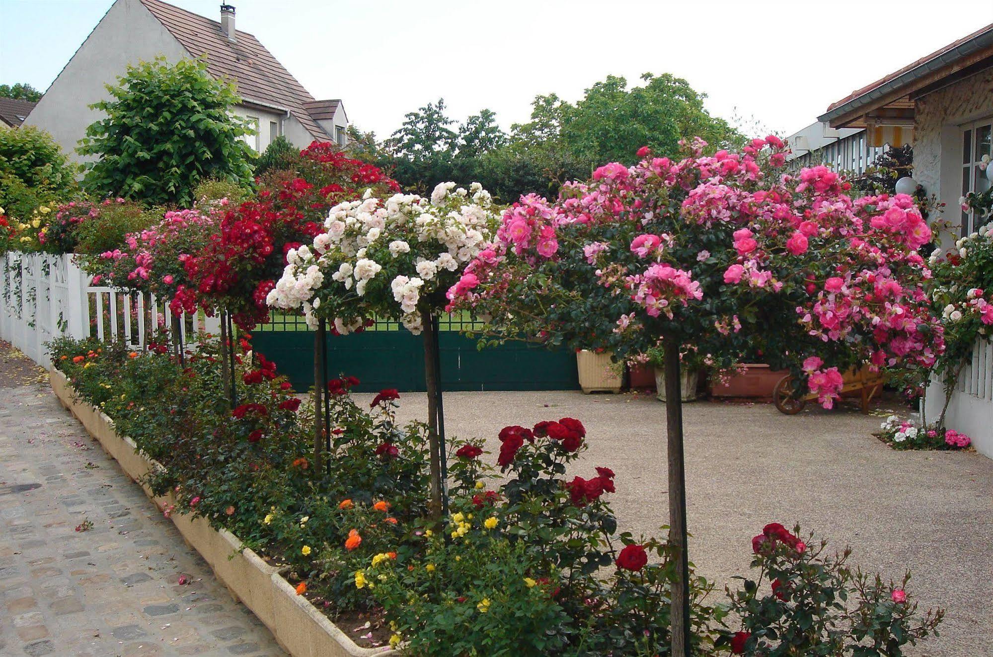 Hotel Restaurant Maison Blanche Rungis Εξωτερικό φωτογραφία